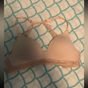VS bra